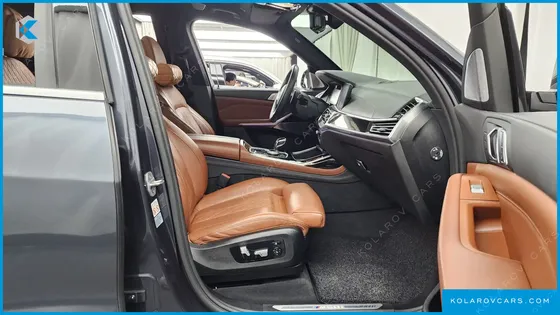 BMW X7 M50I 6STR