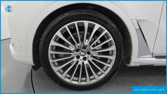 BMW X7 XDRIVE 30D DESIGN PURE EXCELLENT 6-SEATER