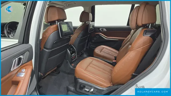BMW X7 XDRIVE 30D DESIGN PURE EXCELLENT 6-SEATER