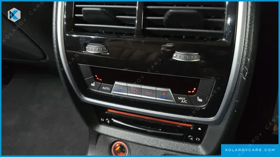 BMW X7 XDRIVE 30D DESIGN PURE EXCELLENT 6-SEATER