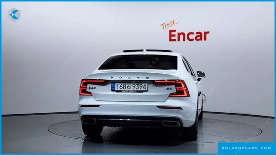 VOLVO S60 B5 INSCRIPTION