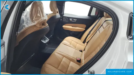 VOLVO S60 B5 INSCRIPTION