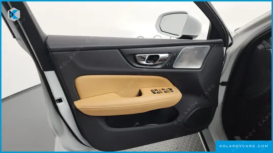 VOLVO S60 B5 INSCRIPTION