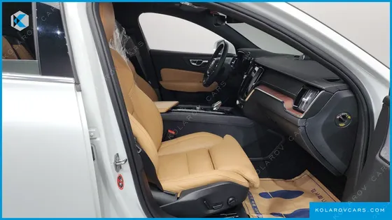 VOLVO S60 B5 INSCRIPTION