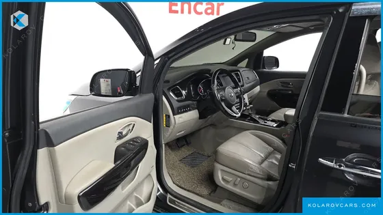 KIA CARNIVAL 9-SEATER NOBLESSE SPECIAL