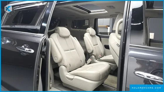 KIA CARNIVAL 9-SEATER NOBLESSE SPECIAL