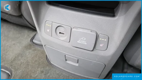 KIA CARNIVAL 9-SEATER NOBLESSE SPECIAL