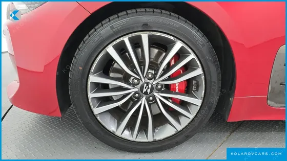 KIA STINGER 2.0 TURBO 2WD