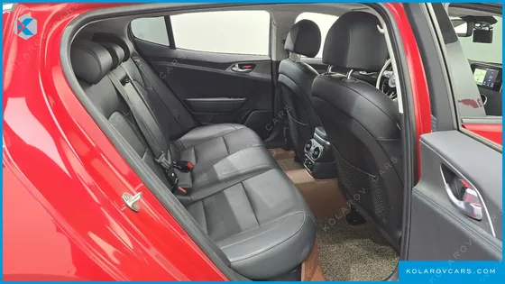KIA STINGER 2.0 TURBO 2WD