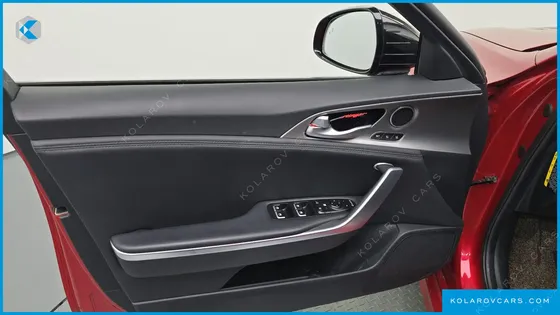 KIA STINGER 2.0 TURBO 2WD