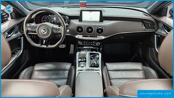 KIA STINGER 2.0 TURBO 2WD