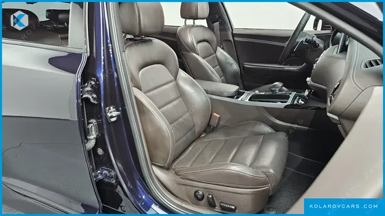 KIA STINGER 2.0 TURBO 2WD