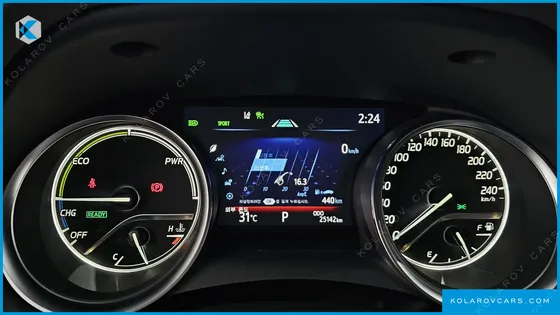 TOYOTA CAMRY 2.5 LE HYBRID