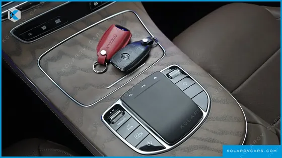 MERCEDES E-CLASS E250 EXCLUSIVE