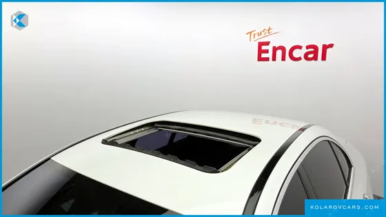 MERCEDES E-CLASS E300 EXCLUSIVE