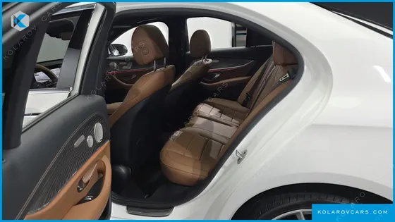 MERCEDES E-CLASS E350 4MATIC AMG LINE