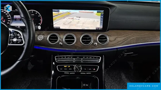 MERCEDES E-CLASS E300 4MATIC EXCLUSIVE