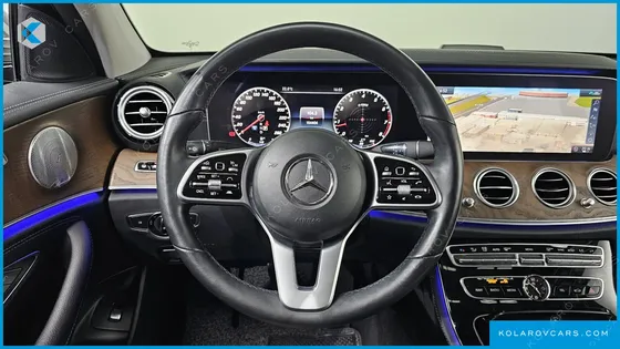 MERCEDES E-CLASS E300 4MATIC EXCLUSIVE