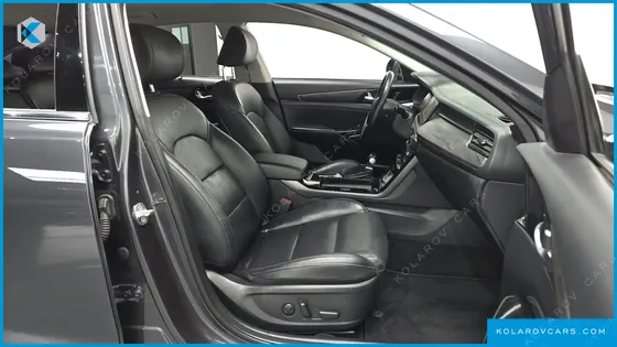 KIA K7 3.0 LPI TRENDY(RENTED CAR)