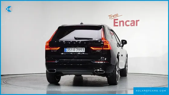 VOLVO XC60 B6 INSCIRTION