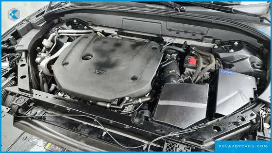 VOLVO XC60 B6 INSCIRTION