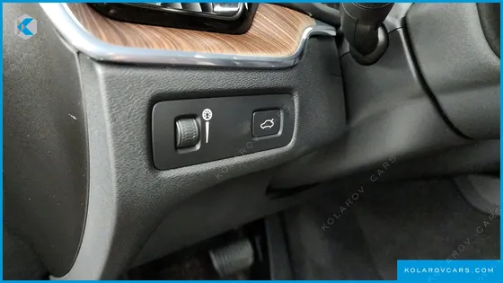 VOLVO XC60 B6 INSCIRTION