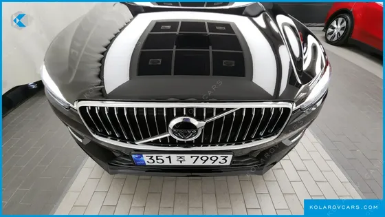 VOLVO XC60 B6 INSCIRTION