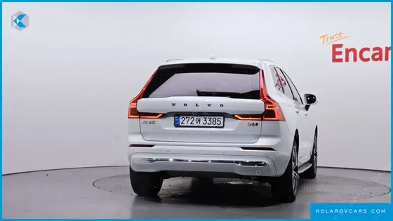 VOLVO XC60 B6 INSCIRTION