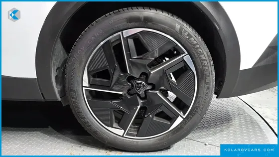 PEUGEOT 408 1.2 PURE TECH GT