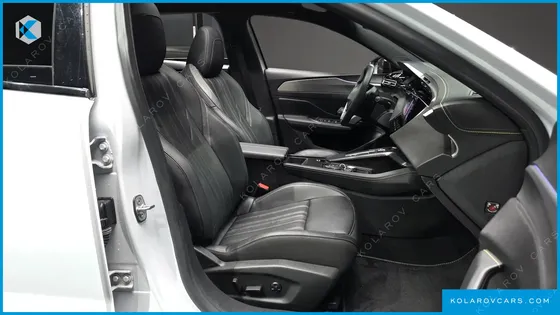 PEUGEOT 408 1.2 PURE TECH GT