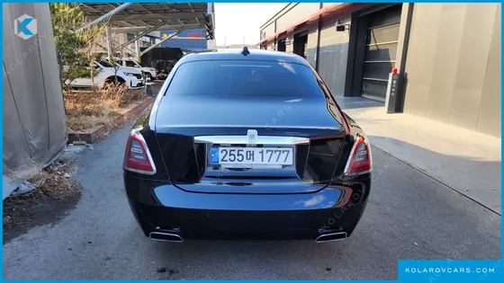 ROLLS ROYCE GHOST 6.7 EWB V12