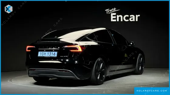 TESLA MODEL 3 LONG RANGE AWD