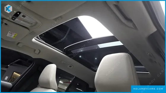 VOLVO XC40 B4 ULTRA BRIGHT