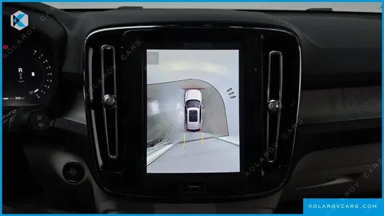 VOLVO XC40 B4 ULTIMATE BRIGHT