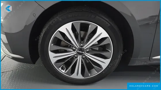 KIA K8 SIGNATURE SPECIAL