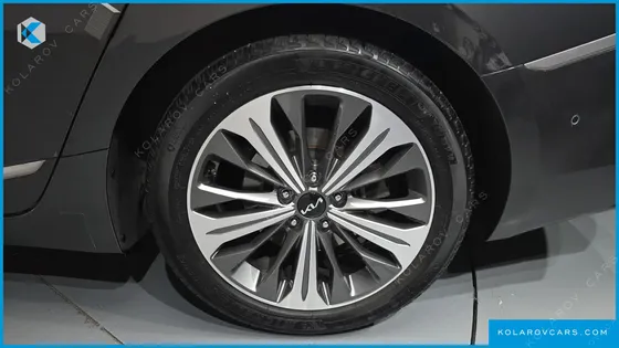 KIA K8 SIGNATURE SPECIAL