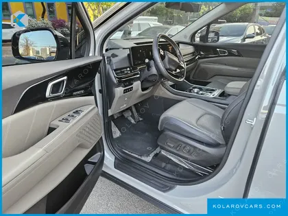 KIA CARNIVAL GASOLINE 9-SEATER GRAVITY