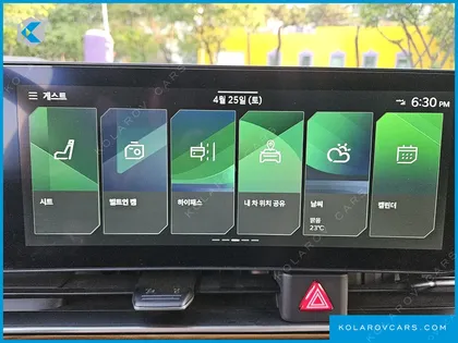 KIA CARNIVAL GASOLINE 9-SEATER GRAVITY