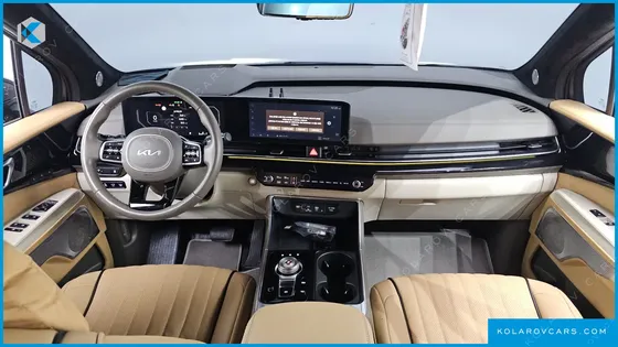 KIA CARNIVAL GASOLINE 9-SEATER SIGNATURE
