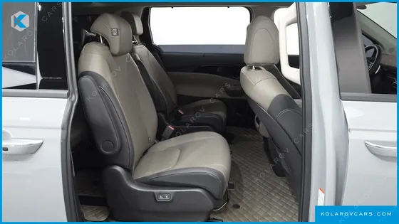 KIA CARNIVAL 9-SEATER GRAVITY