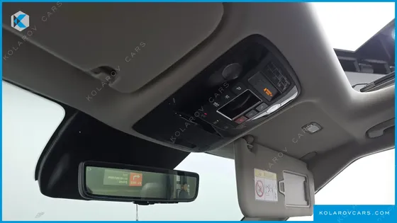 KIA CARNIVAL 9-SEATER GRAVITY