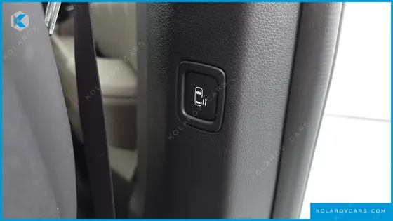 KIA CARNIVAL 9-SEATER GRAVITY
