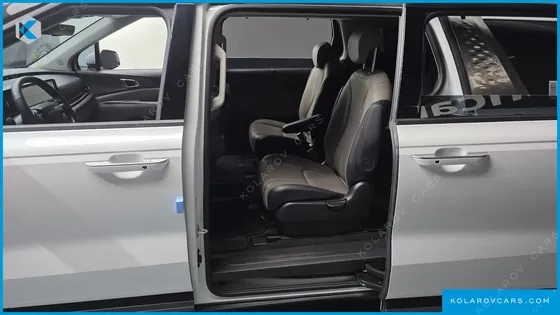 KIA CARNIVAL HEV 9SEATER NOBLESS