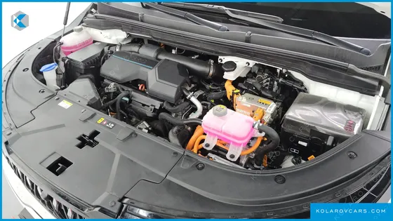 KIA CARNIVAL HEV 9-SEATER HI-LIMOUSINE