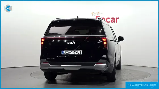 KIA CARNIVAL 9-SEATER PRESTIGE