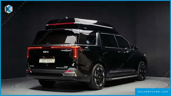 KIA CARNIVAL HEV 7-SEATER HI-LIMOUSINE (SPECIAL VEHICLE)