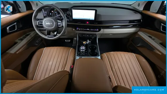 KIA CARNIVAL HEV 7-SEATER HI-LIMOUSINE (SPECIAL VEHICLE)