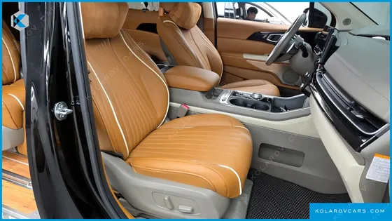 KIA CARNIVAL HEV 7-SEATER HI-LIMOUSINE (SPECIAL VEHICLE)