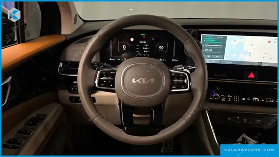 KIA CARNIVAL HEV 7-SEATER HI-LIMOUSINE (SPECIAL VEHICLE)