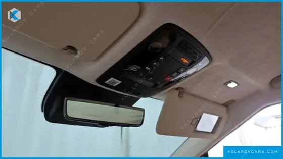 KIA CARNIVAL HEV 7-SEATER HI-LIMOUSINE (SPECIAL VEHICLE)
